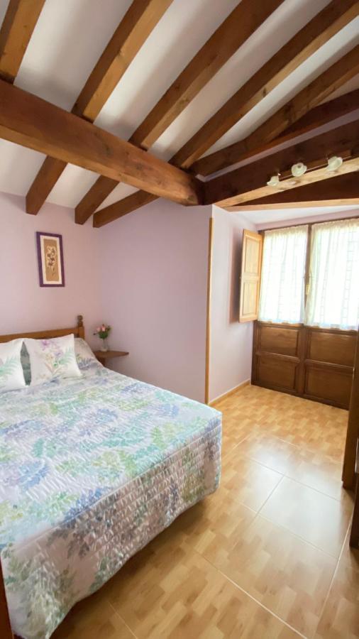 Apartamentos Rurales Los Nogales Косгая Екстериор снимка