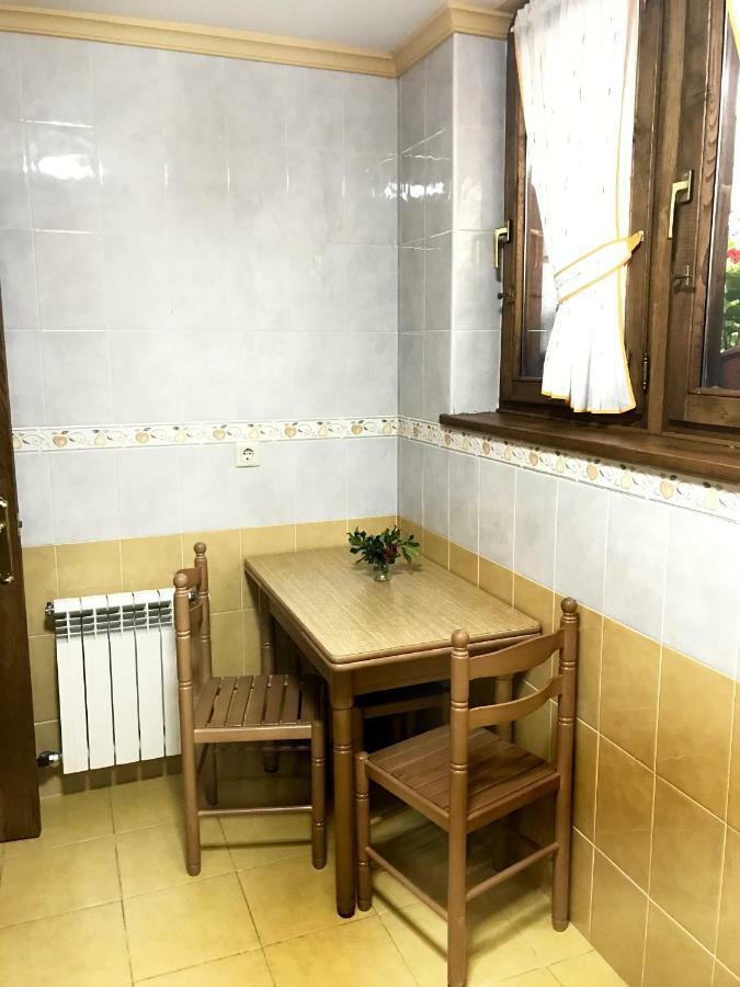 Apartamentos Rurales Los Nogales Косгая Екстериор снимка